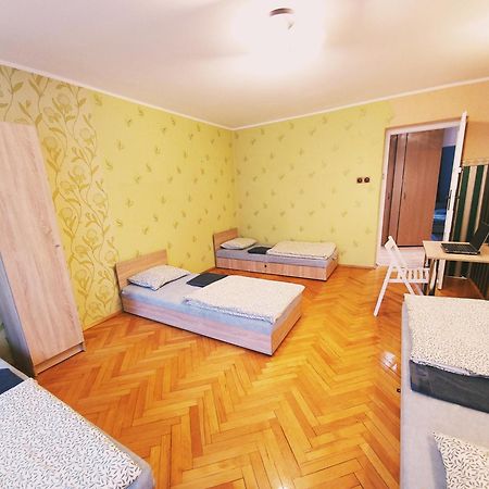 Tanie Spanie Na Grunwaldzkiej - Zameldowanie Bezobslugowe- ビィドゴシュチュ エクステリア 写真